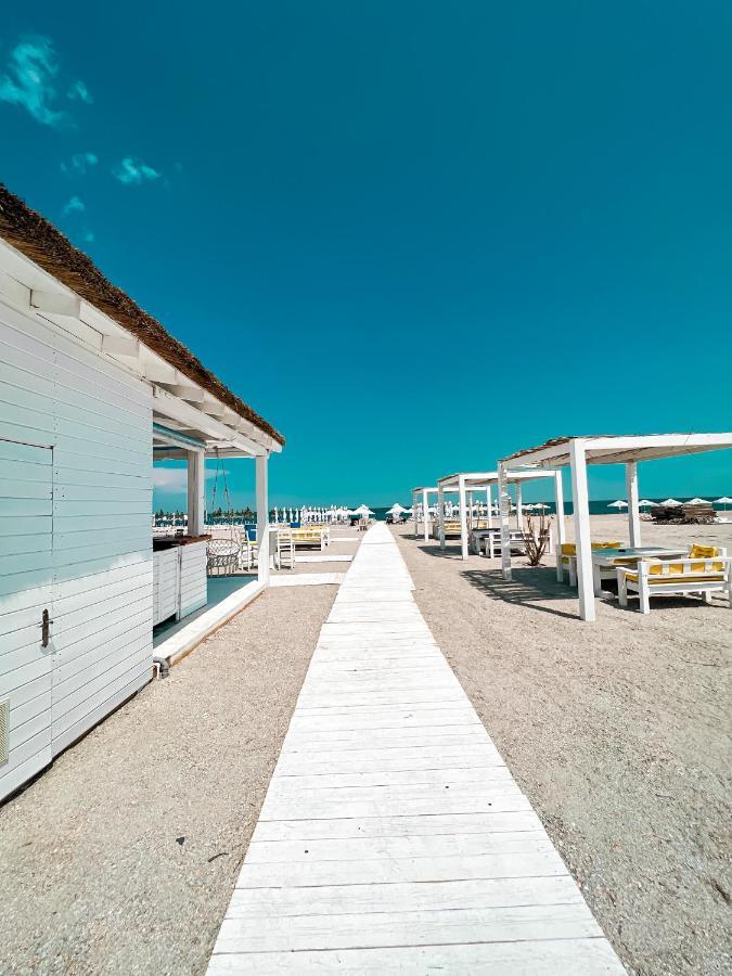 Hotel Victory Mamaia Luaran gambar